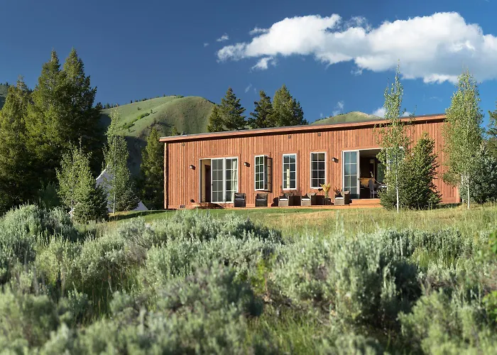 The Cabins At Snake River Sporting Club